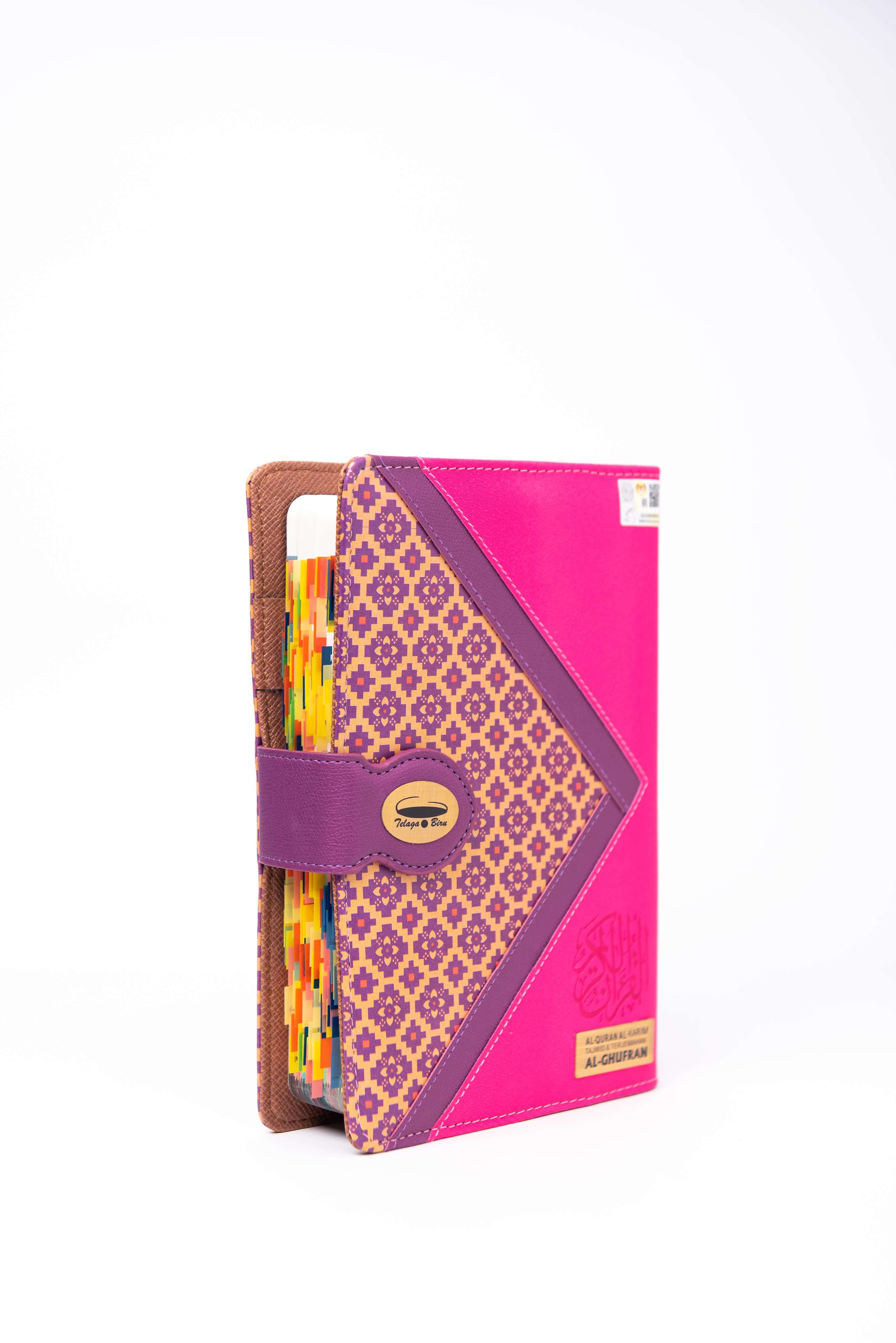 Al-Quran Al-Karim & Terjemahan Al-Ghufran (Diari Batik) (Tagging) (A5)- (TBAQ1055)